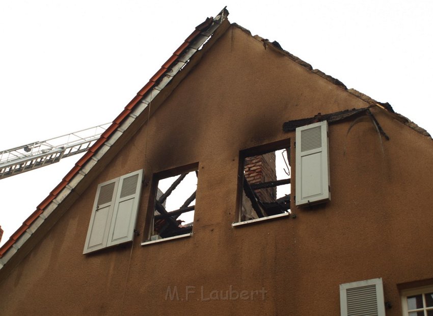 Feuer 4 Koeln Ehrenfeld Lansstr P300.JPG